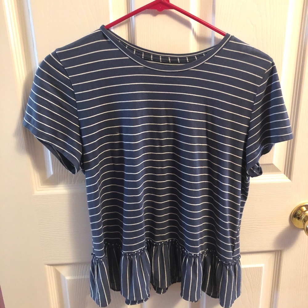 Abercrombie & Fitch size Medium Blue Ruffle Top